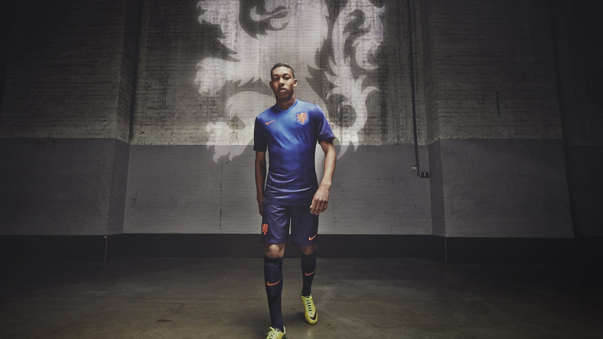 破茧成蝶，凯恩用进球终结心魔，拜仁剑指温布利